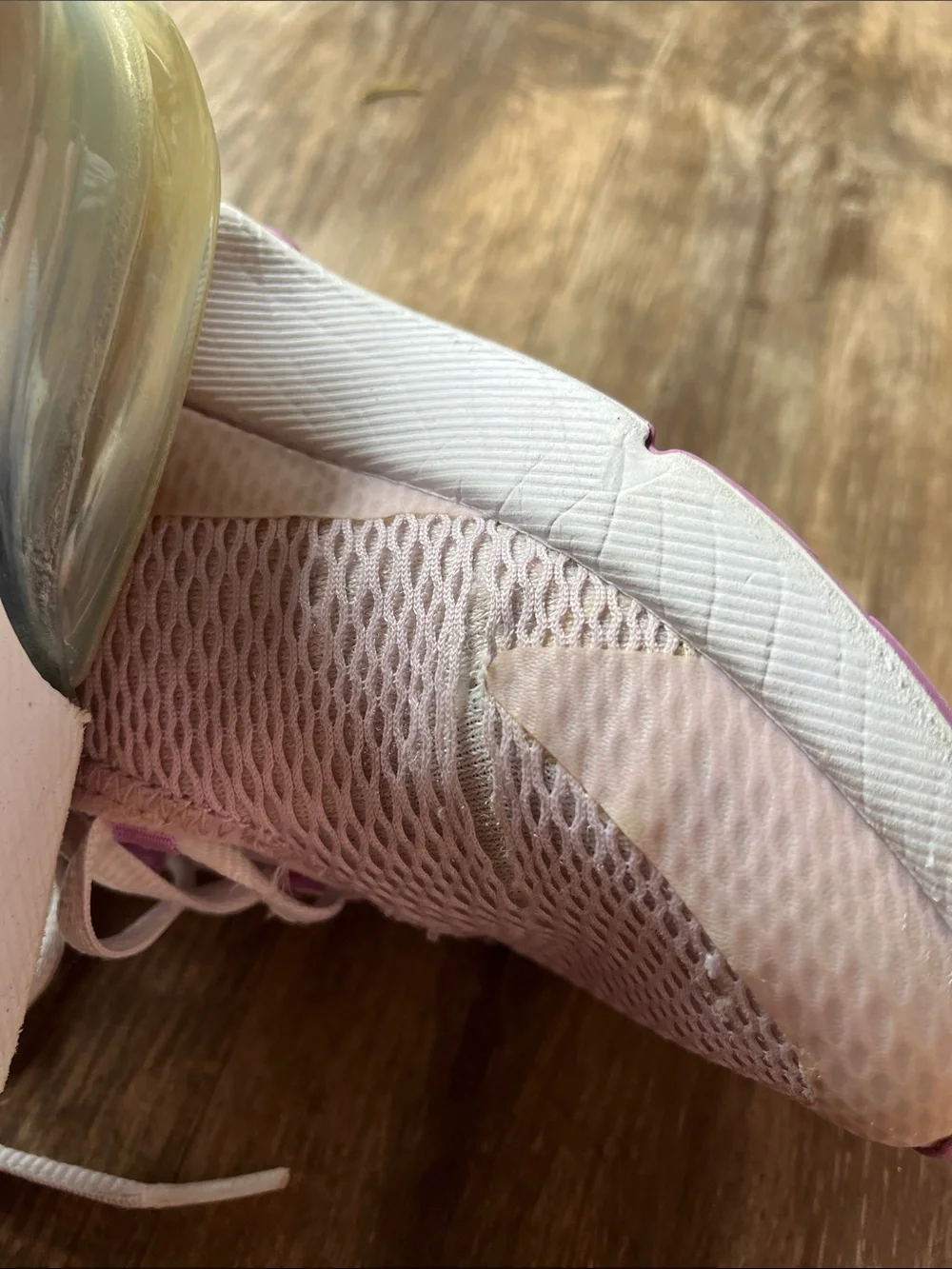 Nike Women’s Air Max 270 Pink and Silver Accent Sneakers